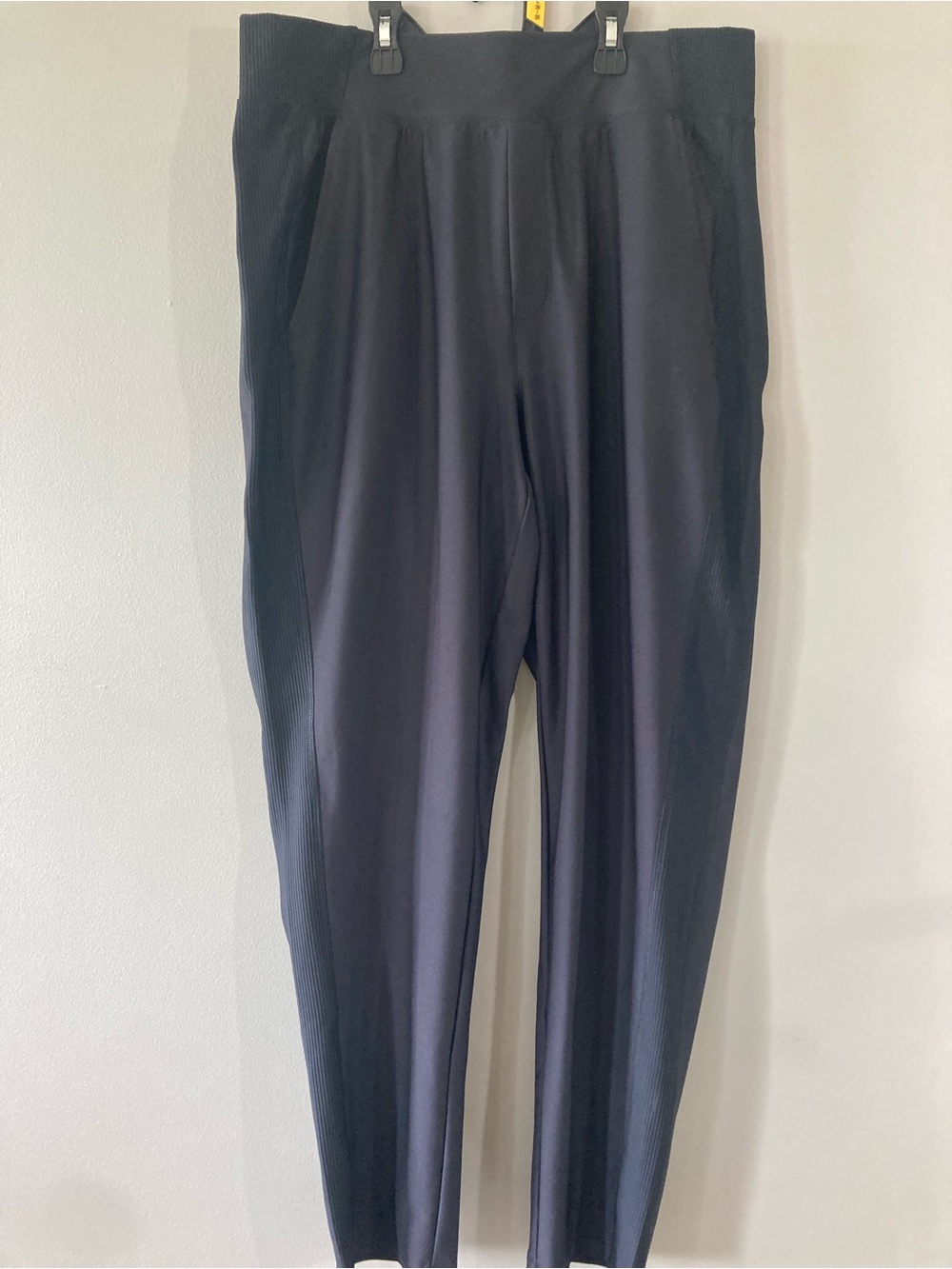 Old Navy Black High-Waist Stretch Tapered Leg Pant Legging